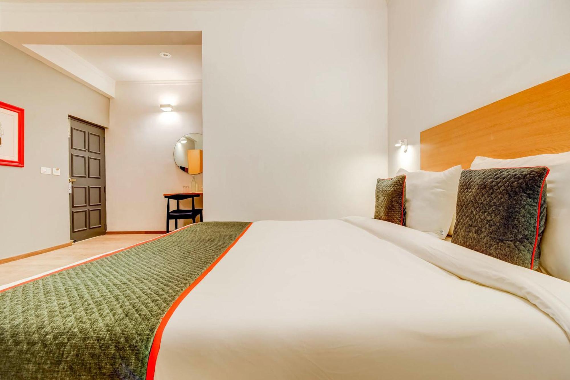 Hotel O Star Key Гургаон Экстерьер фото