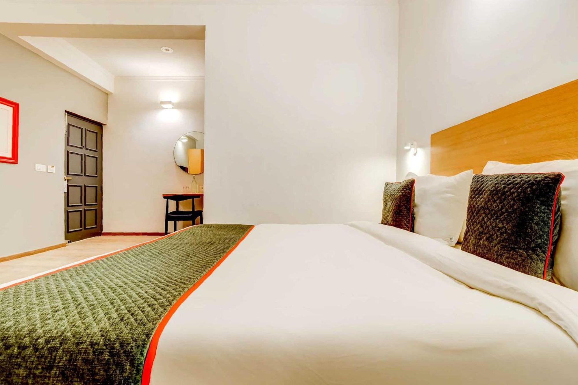 Hotel O Star Key Гургаон Экстерьер фото