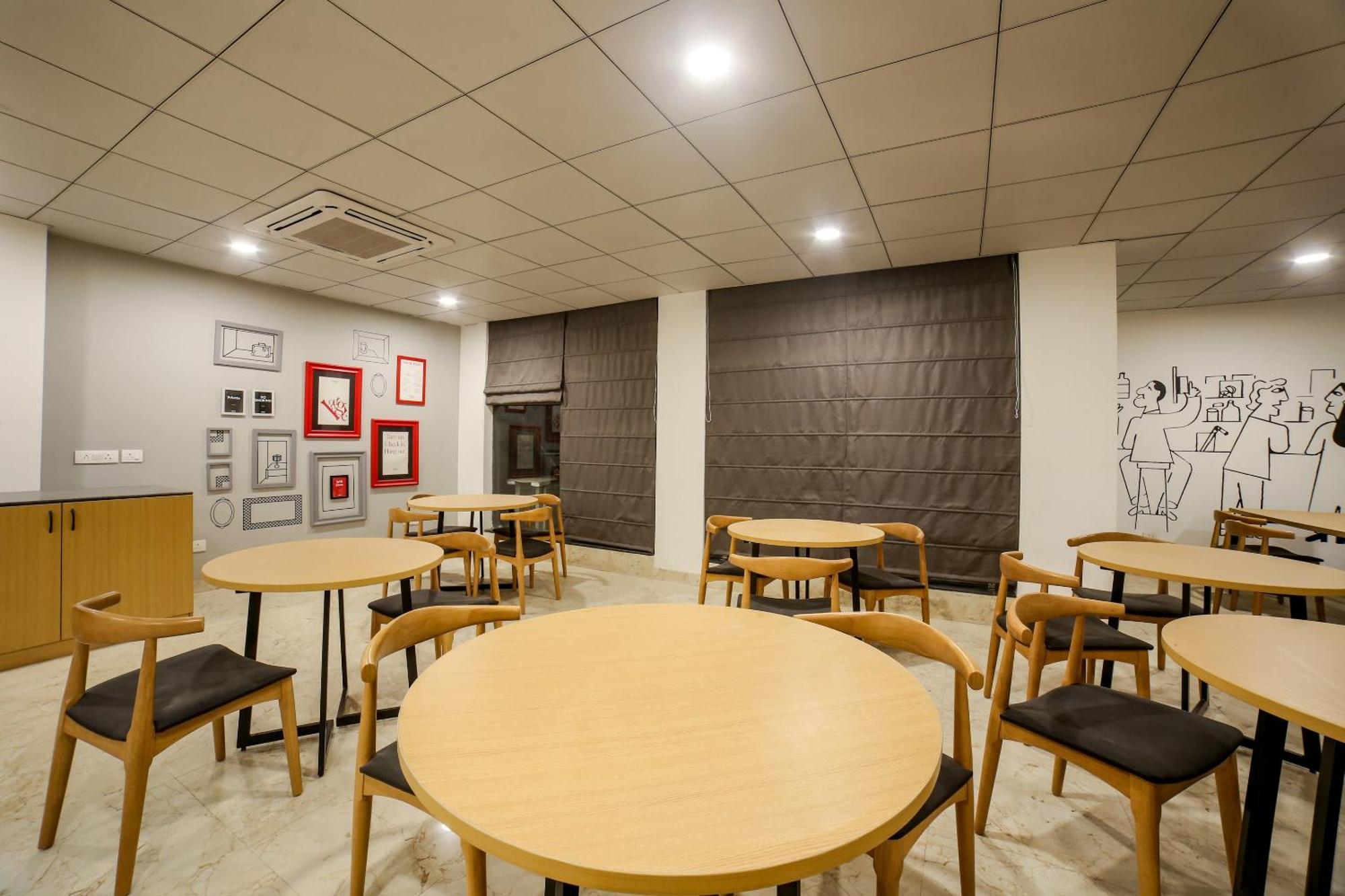 Hotel O Star Key Гургаон Экстерьер фото