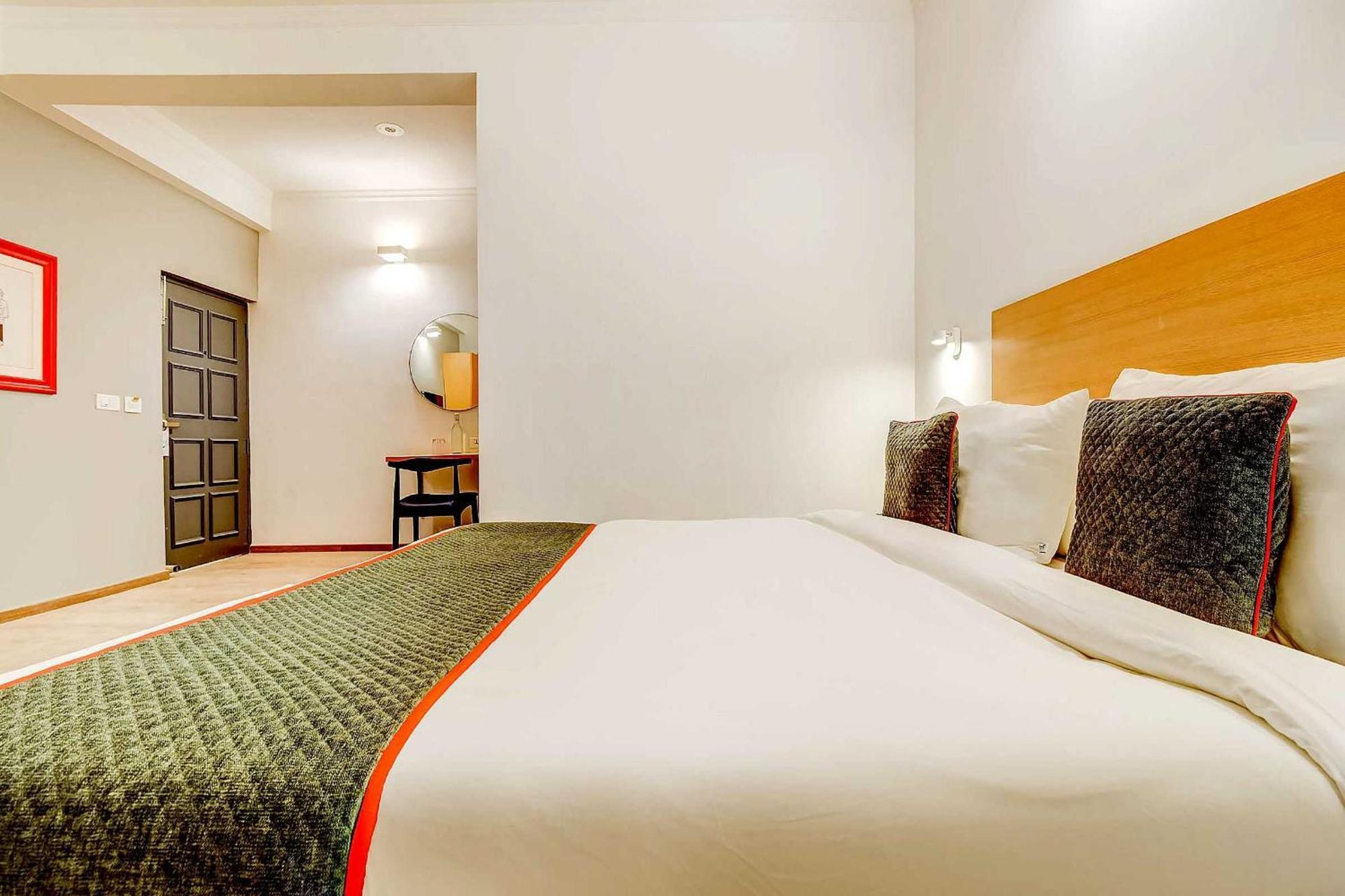 Hotel O Star Key Гургаон Экстерьер фото
